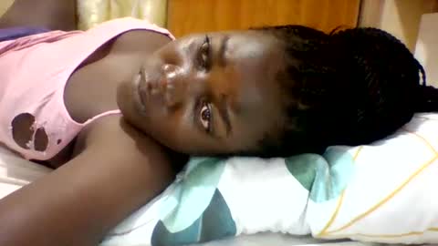 Snapshot of zainxxxx chatting on 02/08/25, 02:26 zainxxxx online show from 02/08/25, 02:26