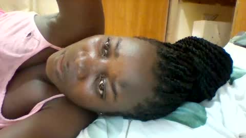 Snapshot of zainxxxx chatting on 02/10/25, 12:50 zainxxxx online show from 02/10/25, 12:50