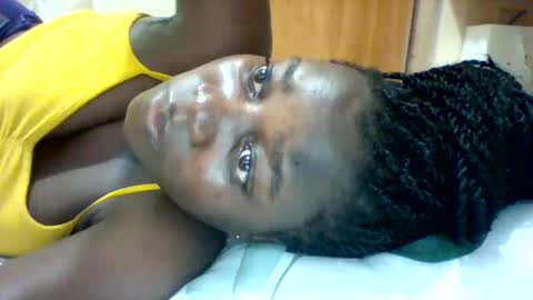 Snapshot of zainxxxx chatting on 02/12/25, 09:11 zainxxxx online show from 02/12/25, 09:11