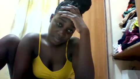 Snapshot of zainxxxx chatting on 02/14/25, 10:47 zainxxxx online show from 02/14/25, 10:47