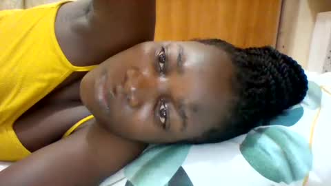 Snapshot of zainxxxx chatting on 02/15/25, 09:05 zainxxxx online show from 02/15/25, 09:05