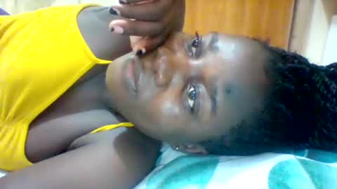 Snapshot of zainxxxx chatting on 02/19/25, 10:09 zainxxxx online show from 02/19/25, 10:09