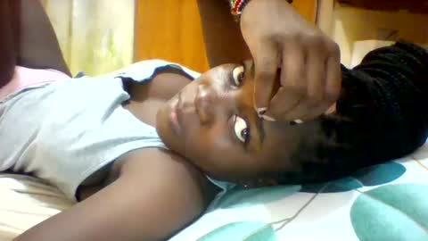 Snapshot of zainxxxx chatting on 02/25/25, 12:24 zainxxxx online show from 02/25/25, 12:24