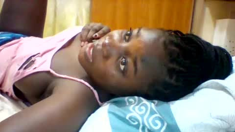 Snapshot of zainxxxx chatting on 03/02/25, 02:00 zainxxxx online show from 03/02/25, 02:00