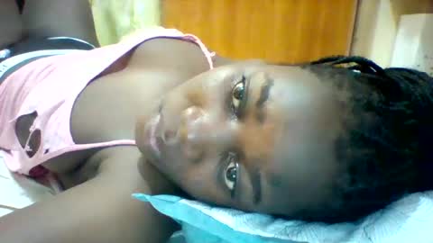 Snapshot of zainxxxx chatting on 03/08/25, 08:44 zainxxxx online show from 03/08/25, 08:44