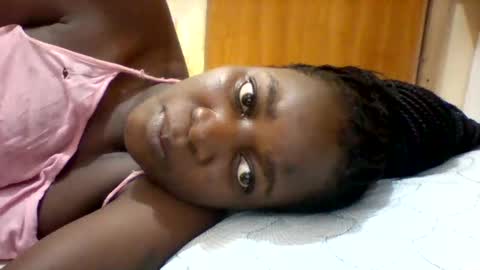 Snapshot of zainxxxx chatting on 03/10/25, 09:21 zainxxxx online show from 03/10/25, 09:21