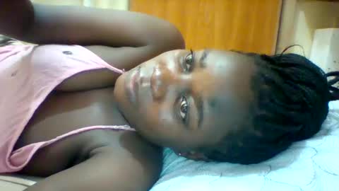 Snapshot of zainxxxx chatting on 03/11/25, 11:01 zainxxxx online show from 03/11/25, 11:01