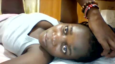 Snapshot of zainxxxx chatting on 03/11/25, 11:48 zainxxxx online show from 03/11/25, 11:48