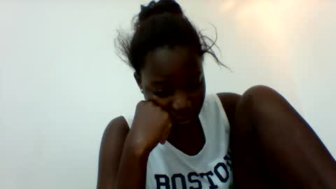 Snapshot of zainxxxx chatting on 02/25/26, 07:01 zainxxxx online show from 02/25/26, 07:01