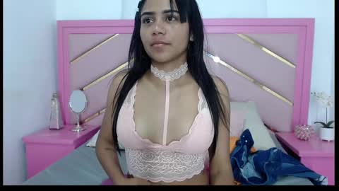 Snapshot of zaira_angel chatting on 01/31/25, 02:58 Zaira Angel online show from 01/31/25, 02:58