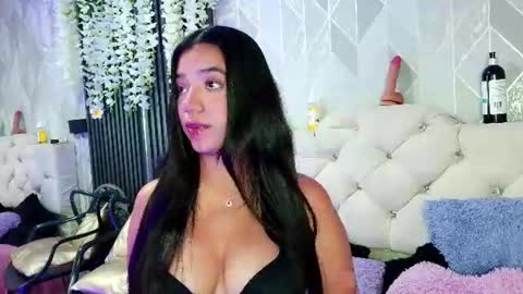 Snapshot of zaira_bonny chatting on 07/10/26, 03:36 Zaira Bonny online show from 07/10/26, 03:36