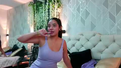 Snapshot of zaira_bonny chatting on 07/27/26, 03:30 Zaira Bonny online show from 07/27/26, 03:30