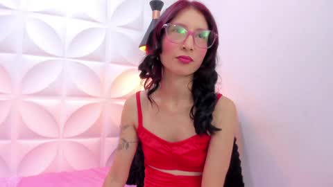 Snapshot of zaira_sweet4 chatting on 05/21/26, 03:57 zaira_sweet4 online show from 05/21/26, 03:57