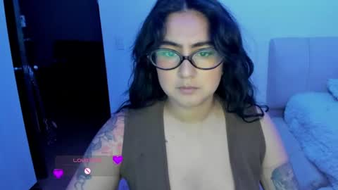 Snapshot of zakura_ania chatting on 07/17/26, 03:02 zakura_ania online show from 07/17/26, 03:02