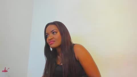 Zamara   online show from 02/10/25, 09:47