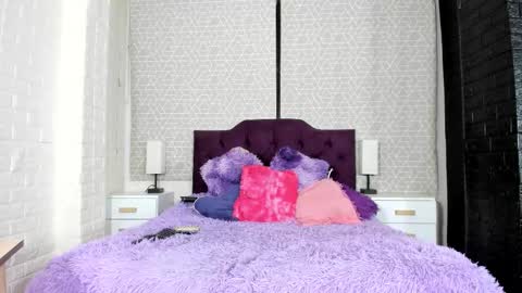 Snapshot of zamara_kleii chatting on 11/08/25, 04:34 Zamara Kleii online show from 11/08/25, 04:34