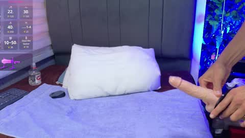 Snapshot of zamirscott chatting on 03/31/26, 12:49 Zamir online show from 03/31/26, 12:49