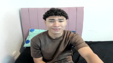 Snapshot of zammcito_ chatting on 01/01/25, 11:29 zamm online show from 01/01/25, 11:29