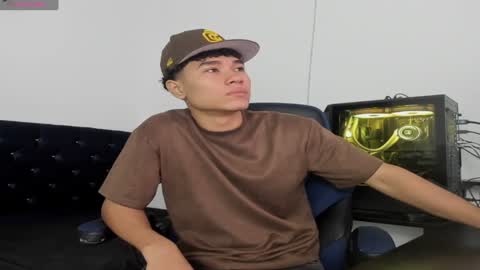 Snapshot of zammcito_ chatting on 02/01/25, 02:16 zamm online show from 02/01/25, 02:16