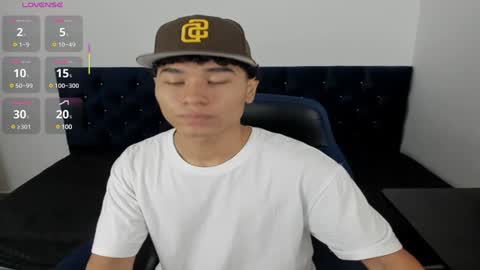 Snapshot of zammcito_ chatting on 02/02/25, 02:06 zamm online show from 02/02/25, 02:06