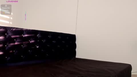 Snapshot of zammcito_ chatting on 02/06/25, 12:05 zamm online show from 02/06/25, 12:05