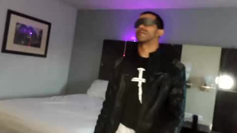 Snapshot of zamoraedii1994 chatting on 01/04/25, 10:02 Edii online show from 01/04/25, 10:02