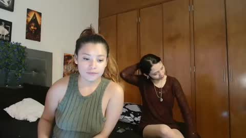 Snapshot of zandra6ghal chatting on 11/21/25, 08:40 zandra6ghal online show from 11/21/25, 08:40