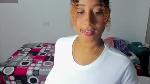 Zandra online show from 04/14/26, 05:13