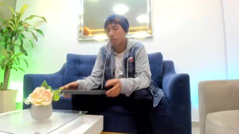 Zane Belville online show from 05/01/26, 11:37