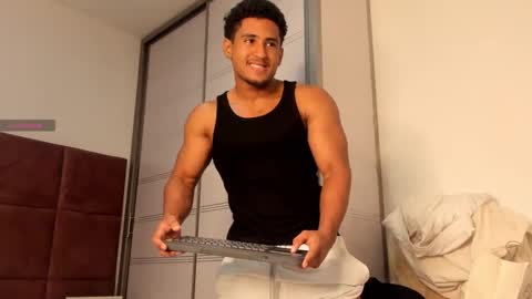 Zane Lux online show from 02/19/25, 12:22