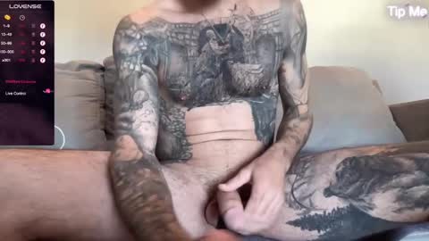 Snapshot of zaned_ chatting on 01/05/25, 06:13 Zane D online show from 01/05/25, 06:13