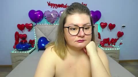 zannadreil online show from 02/16/25, 06:54