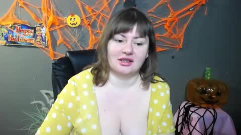 zannadreil online show from 10/26/25, 07:20