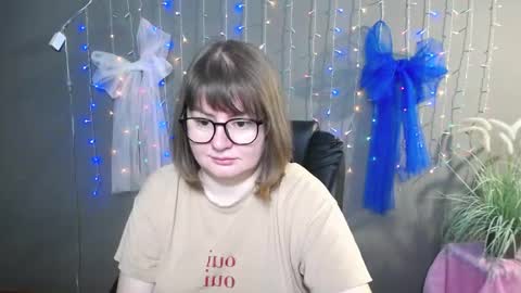 zannadreil online show from 11/24/25, 06:51