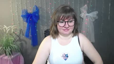 zannadreil online show from 12/05/25, 07:32