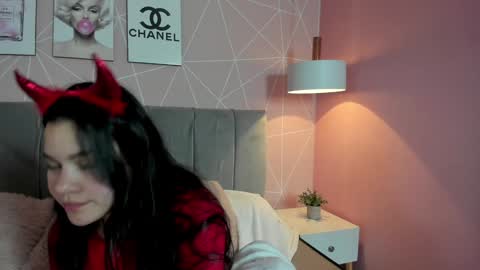 Zara Sweet  online show from 01/22/25, 03:40