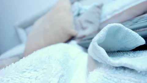 zara lopez online show from 04/16/26, 09:50