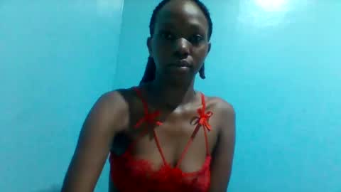 Snapshot of zara_noir21 chatting on 05/23/26, 01:59 Zara Noir Wants You online show from 05/23/26, 01:59
