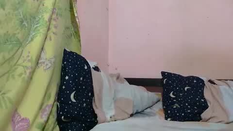 Snapshot of zara_play chatting on 06/11/26, 12:32 Zara3 online show from 06/11/26, 12:32