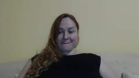 Snapshot of zara_red chatting on 05/27/26, 09:50 Kate. if im not here im here foxy red333 online show from 05/27/26, 09:50