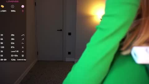 Criss  online show from 04/06/26, 06:09