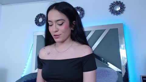 zaradames_ online show from 01/13/25, 08:37