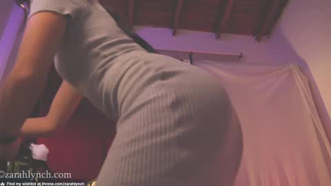 Snapshot of zarahlynch chatting on 12/06/24, 12:12 Miss Lynch Next show 2911 online show from 12/06/24, 12:12