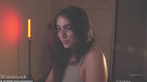 Snapshot of zarahlynch chatting on 12/16/25, 12:37 Miss Lynch Next show 2911 online show from 12/16/25, 12:37