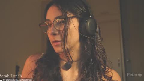 Snapshot of zarahlynch chatting on 04/14/26, 11:11 Miss Lynch Next show 2911 online show from 04/14/26, 11:11