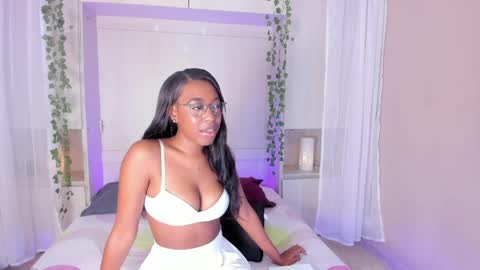 SARA  online show from 04/06/26, 10:33