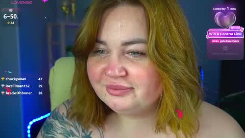 Snapshot of zarareign_ chatting on 12/06/24, 05:00 Lola online show from 12/06/24, 05:00