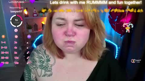 Snapshot of zarareign_ chatting on 02/14/25, 03:22 Lola online show from 02/14/25, 03:22