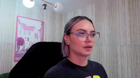 Isabella online show from 04/24/26, 12:51