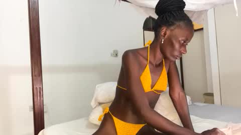 zaria_amara online show from 06/04/26, 06:58